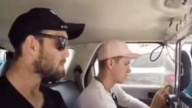 When 'Cricket Fan' Taxi Driver Couldn't Recognise Glenn Maxwell And Adam Zampa. Watch