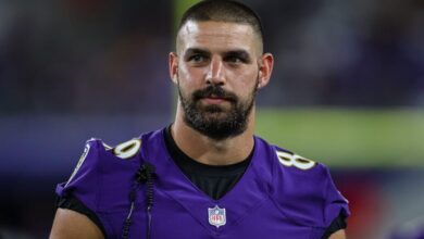 Ravens TE Mark Andrews hailed as hero after assisting in mid-flight medical emergency