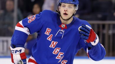 Brandon Scanlin makes NHL debut in heat of Rangers' playoff race