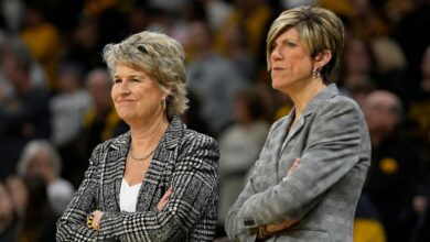 Iowa women's basketball coach Lisa Bluder announces her retirement