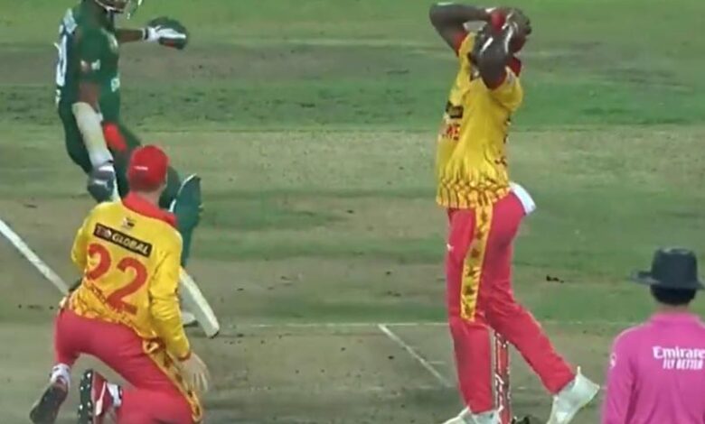 Most Comical Missed Run-Out Ever, Featuring Zimbabwe And Bangladesh Stars. Watch