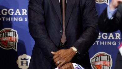 Alonzo Mourning prostate cancer-free after Stage 3 diagnosis, surgery