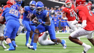 LAS VEGAS, NV - DECEMBER 02: Boise State Broncos running back Ashton Jeanty (2) in action during a Mountain West Championship Game between the Boise State Broncos and the UNLV Rebels Saturday, Dec. 2, 2023, at Allegiant Stadium in Las Vegas, Nevada. (Photo by Marc Sanchez/Icon Sportswire via Getty Images)