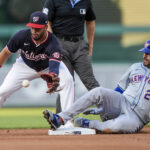 J.D. Martinez makes Mets return with new cleats after bizarre injury