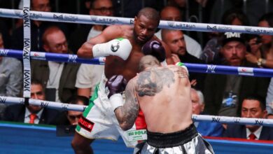 Floyd Mayweather Jr. and John Gotti III in action during their exhibition match, at the Arena CDMX, in Mexico City, Mexico, August 24, 2024. REUTERS/Henry Romero