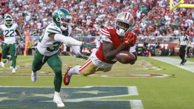 SANTA CLARA, CALIFORNIA - SEPTEMBER 09: Wide receiver Brandon Aiyuk #11 of the San Francisco 49ers drops a catch in the end zone against cornerback Michael Carter II #30 of the New York Jets during the second quarter at Levi's Stadium on September 09, 2024 in Santa Clara, California. (Photo by Lachlan Cunningham/Getty Images)