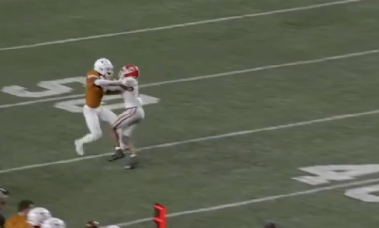 After a lengthy delay, this was not ruled to be pass interference by Texas defensive back Jahdae Barron.