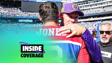 EAST RUTHERFORD, NEW JERSEY - SEPTEMBER 08: Kevin O'Connell head coach of the Minnesota Vikings embraces Daniel Jones #8 of the New York Giants after the game at MetLife Stadium on September 08, 2024 in East Rutherford, New Jersey. The Vikings defeated the Giants 28-6. (Photo by Mitchell Leff/Getty Images)