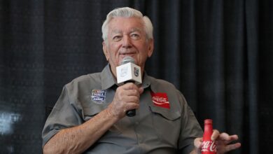 NASCAR Hall of Famer Bobby Allison dies at 86