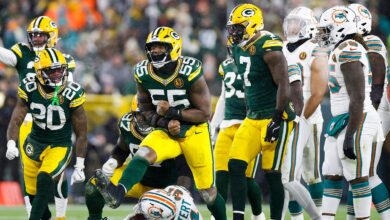 Packers take advantage of frigid home-field elements in win against Dolphins