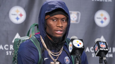 Pittsburgh Steelers wide receiver George Pickens was fighting with Browns cornerback Greg Newsome II as Thursday night's game ended. (AP Photo/Gene J. Puskar)