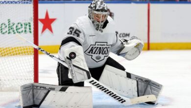 NHL: Los Angeles Kings at New York Islanders