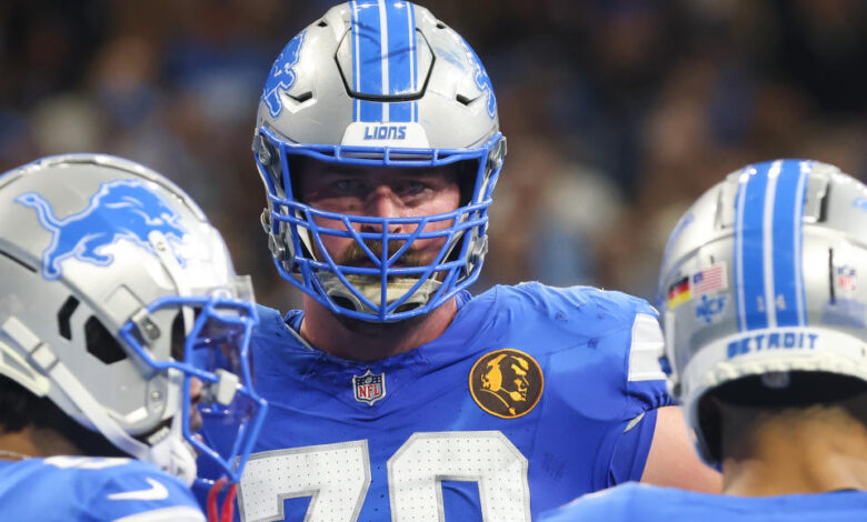 Detroit Lions  offensive tackle Dan Skipper (70) got an unlikely touchdown against the Bills. (Photo by Scott W. Grau/Icon Sportswire via Getty Images)